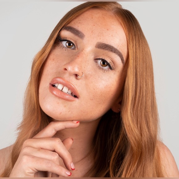 REFY | Brow Pomade | Medium - Picture 3 of 5